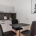 Apartment Berlin Paul-Robeson-Straße